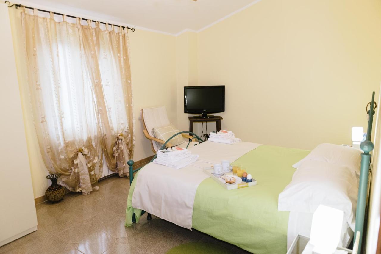 Alchimista Bb Borgo Marciano Bed and Breakfast Castelnuovo Magra Buitenkant foto