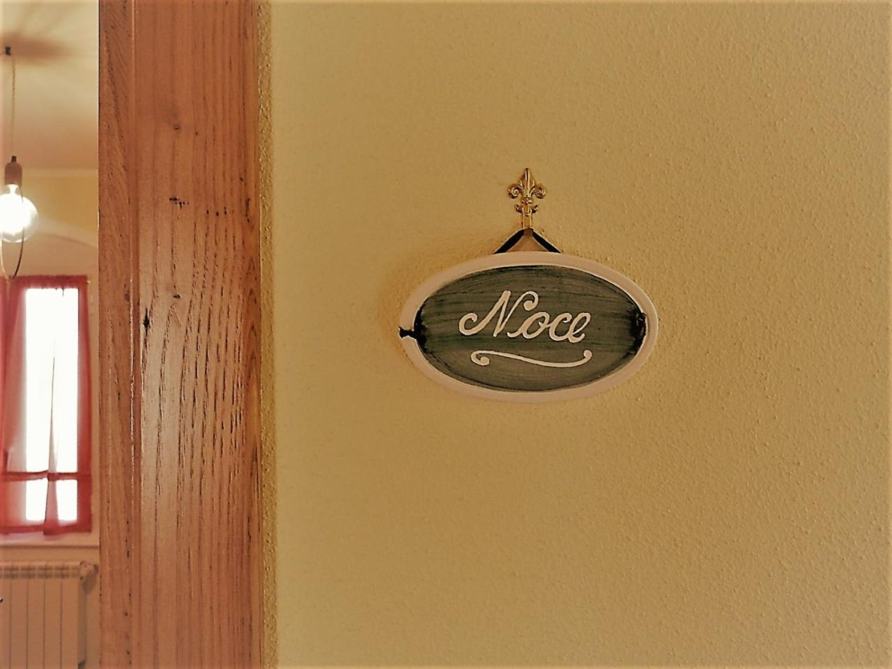 Alchimista Bb Borgo Marciano Bed and Breakfast Castelnuovo Magra Buitenkant foto