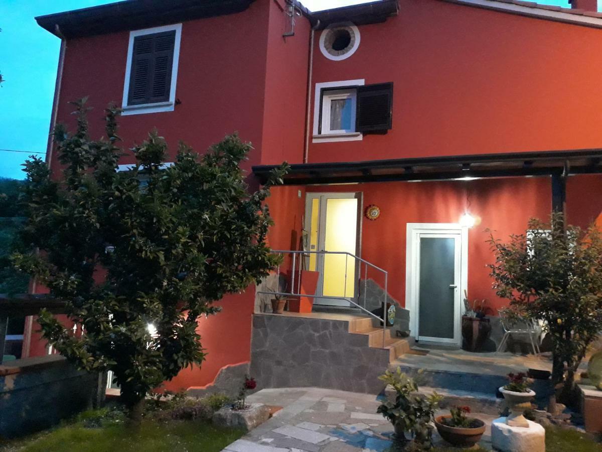 Alchimista Bb Borgo Marciano Bed and Breakfast Castelnuovo Magra Buitenkant foto